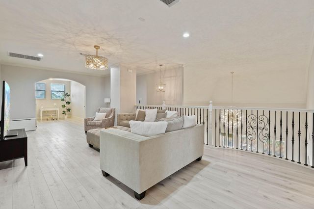 7603 Hogan Bridge Court, Spring, TX 77389