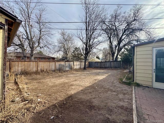 1805 Couch Place, Colorado Springs, CO 80911