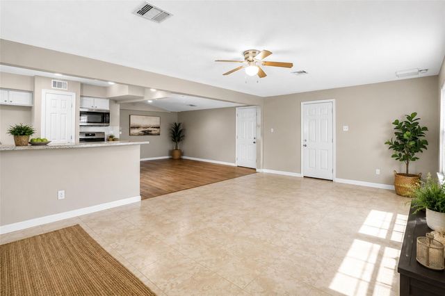 5404 Lorraine Drive, Baytown, TX 77521