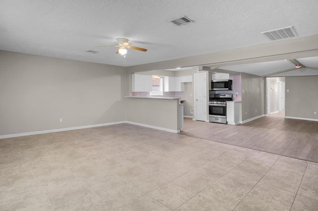 5404 Lorraine Drive, Baytown, TX 77521