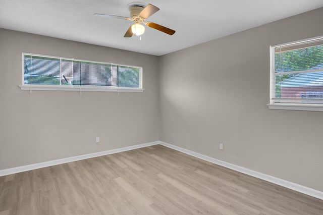 5404 Lorraine Drive, Baytown, TX 77521
