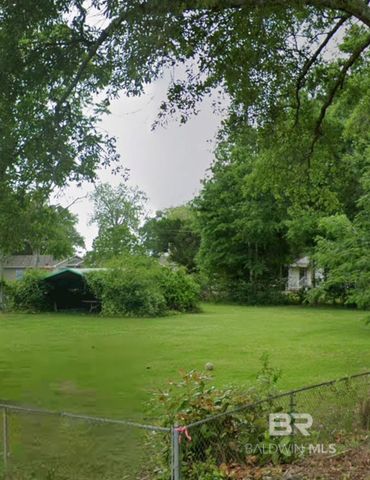 5166 W Union Avenue, Loxley, AL 36551