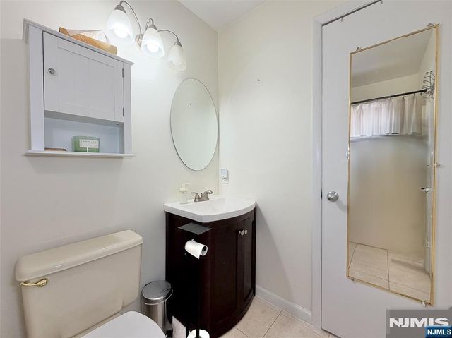 403 River Renaissance A03, East Rutherford, NJ 07073