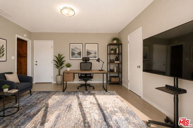 2657 Zorada Drive, Los Angeles, CA 90046