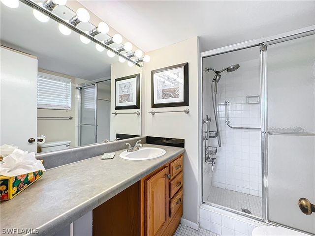 300 Forest Lakes BLVD 201, Naples, FL 34105