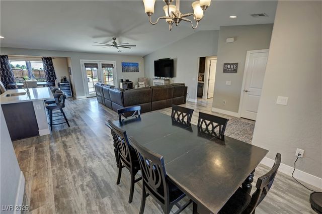 581 East Jaybird Street, Pahrump, NV 89048