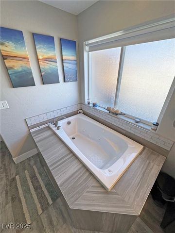 581 East Jaybird Street, Pahrump, NV 89048