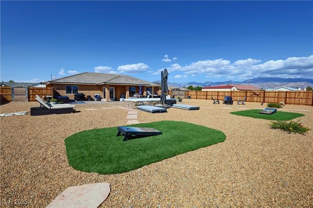 581 East Jaybird Street, Pahrump, NV 89048