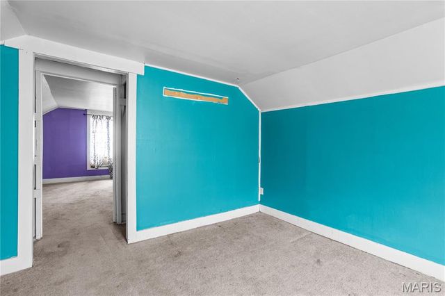 1155 Hall Street, St Charles, MO 63301