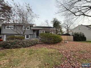 721 Mabie Street, New Milford, NJ 07646