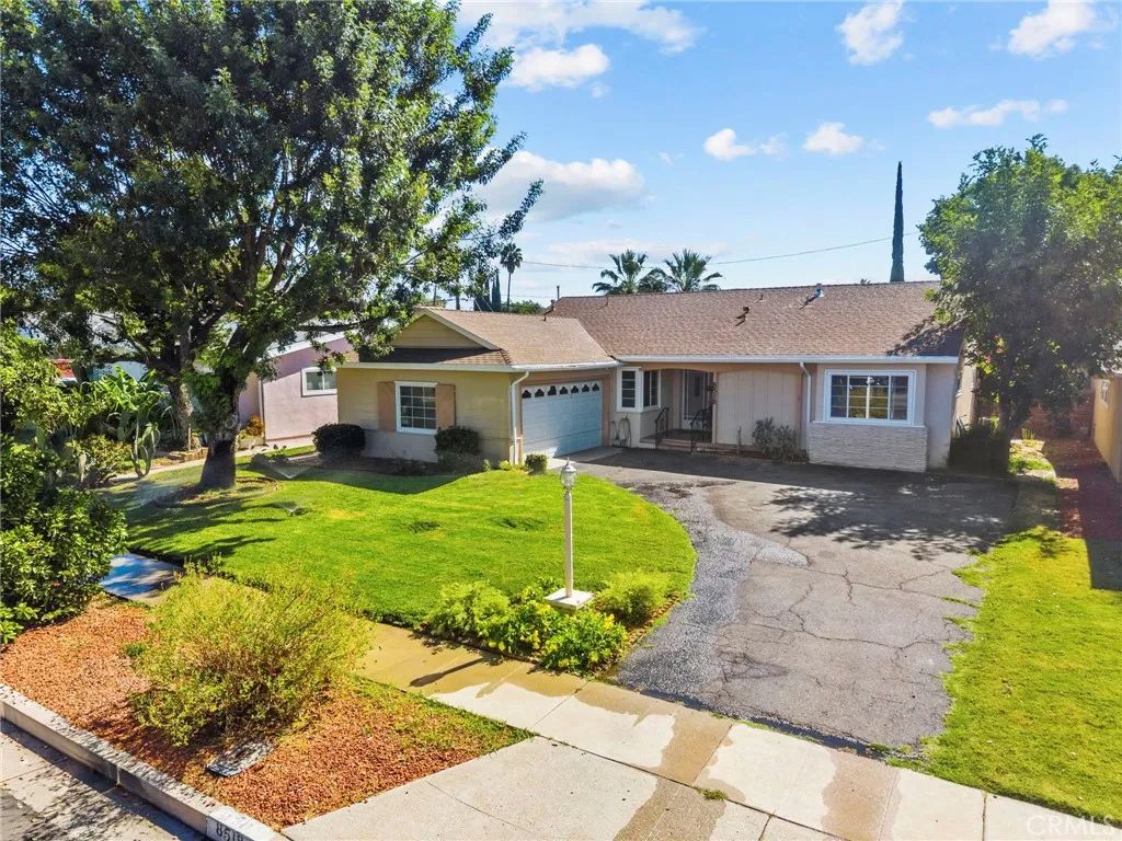 8518 Fullbright Avenue, Winnetka, CA 91306