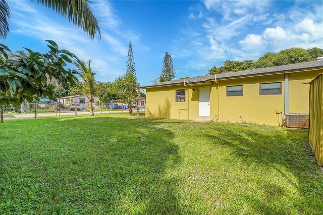 2870 NW 22 STREET, Fort Lauderdale, FL 33311