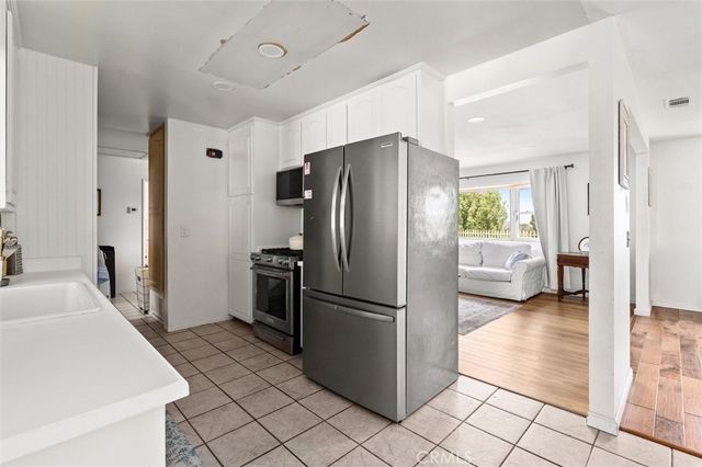 5435 Pinto, Jurupa Valley, CA 92509