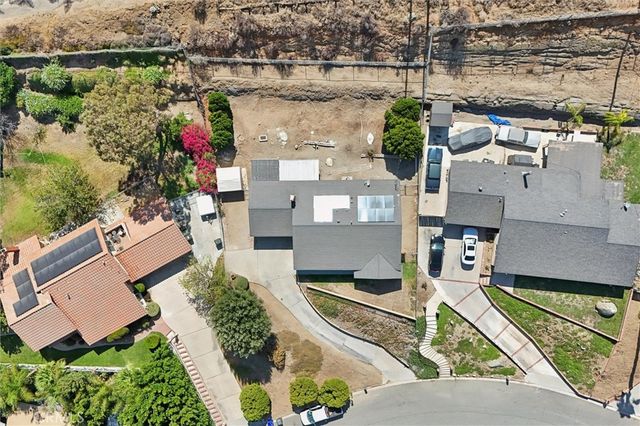 5435 Pinto, Jurupa Valley, CA 92509