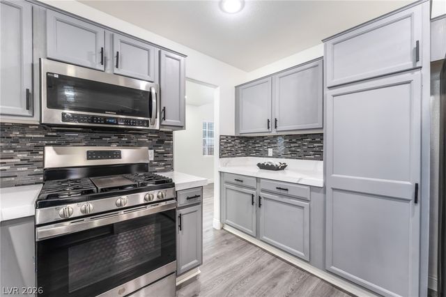 9433 Oxford Wine Court, Las Vegas, NV 89129