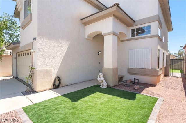 9433 Oxford Wine Court, Las Vegas, NV 89129