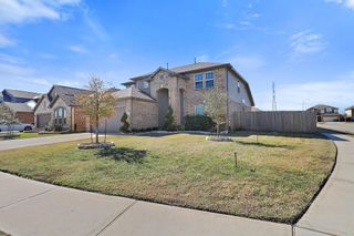 4502 Crescent Lake Circle, Baytown, TX 77521