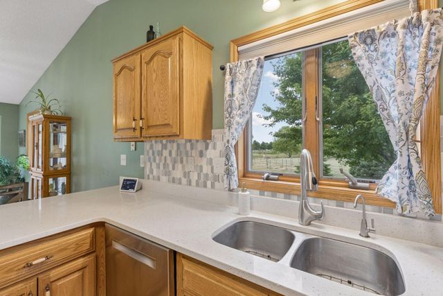536 Raider Drive, Hudson, WI 54016