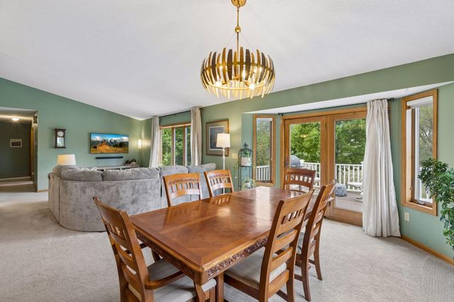 536 Raider Drive, Hudson, WI 54016