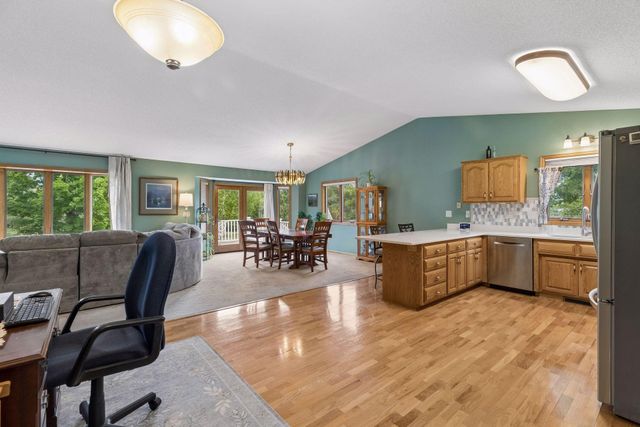 536 Raider Drive, Hudson, WI 54016