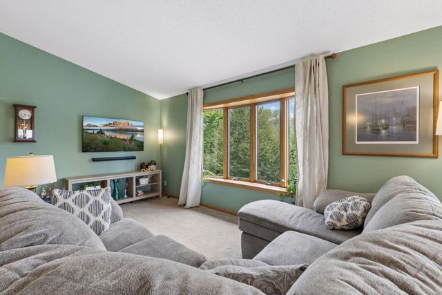 536 Raider Drive, Hudson, WI 54016