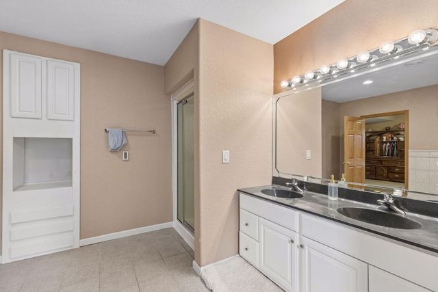536 Raider Drive, Hudson, WI 54016