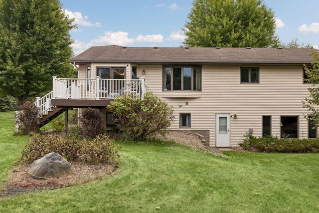 536 Raider Drive, Hudson, WI 54016