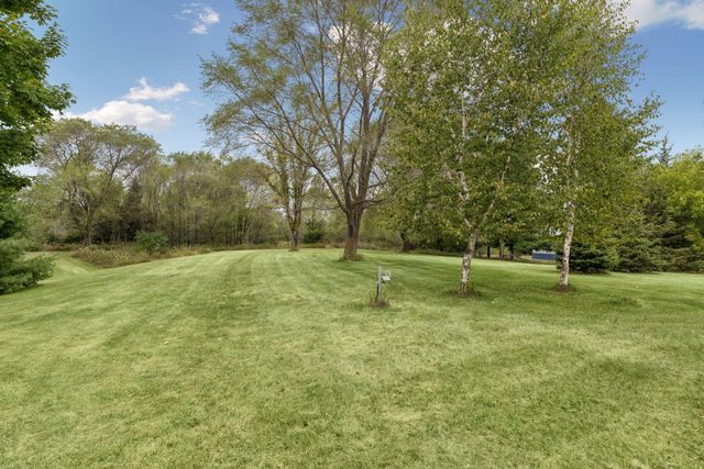 536 Raider Drive, Hudson, WI 54016