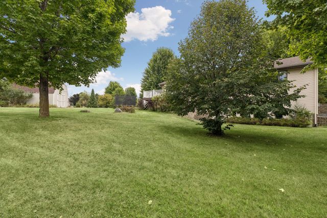 536 Raider Drive, Hudson, WI 54016