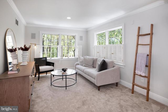 12 CLIFFVIEW CT, Princeton Junction, NJ 08550