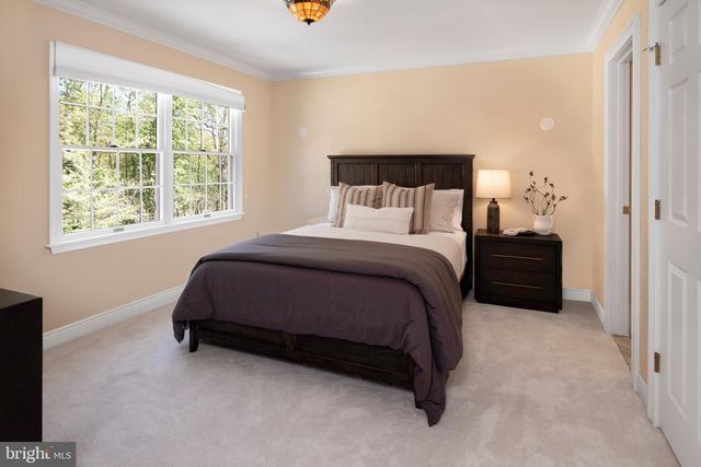 12 CLIFFVIEW CT, Princeton Junction, NJ 08550