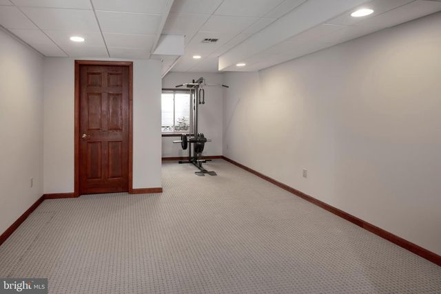 12 CLIFFVIEW CT, Princeton Junction, NJ 08550