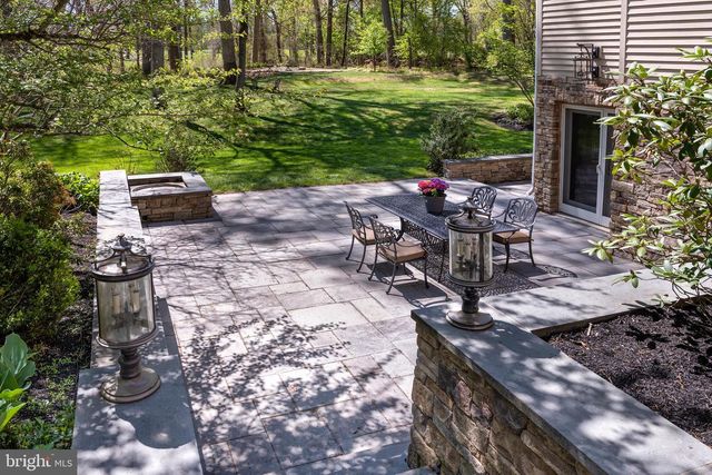 12 CLIFFVIEW CT, Princeton Junction, NJ 08550