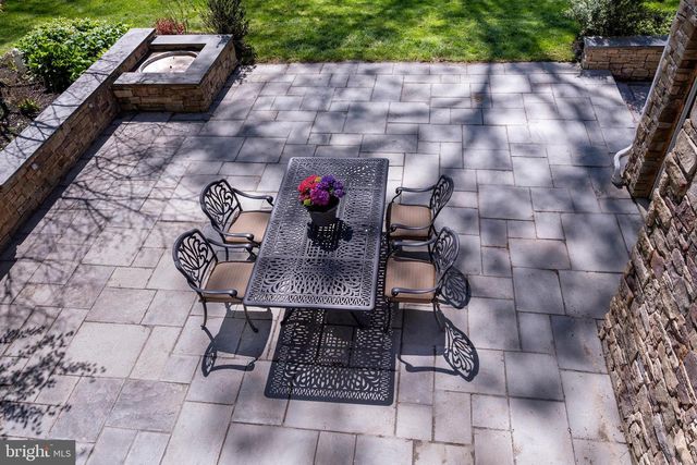 12 CLIFFVIEW CT, Princeton Junction, NJ 08550
