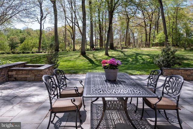 12 CLIFFVIEW CT, Princeton Junction, NJ 08550