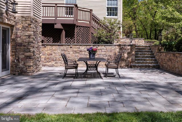 12 CLIFFVIEW CT, Princeton Junction, NJ 08550