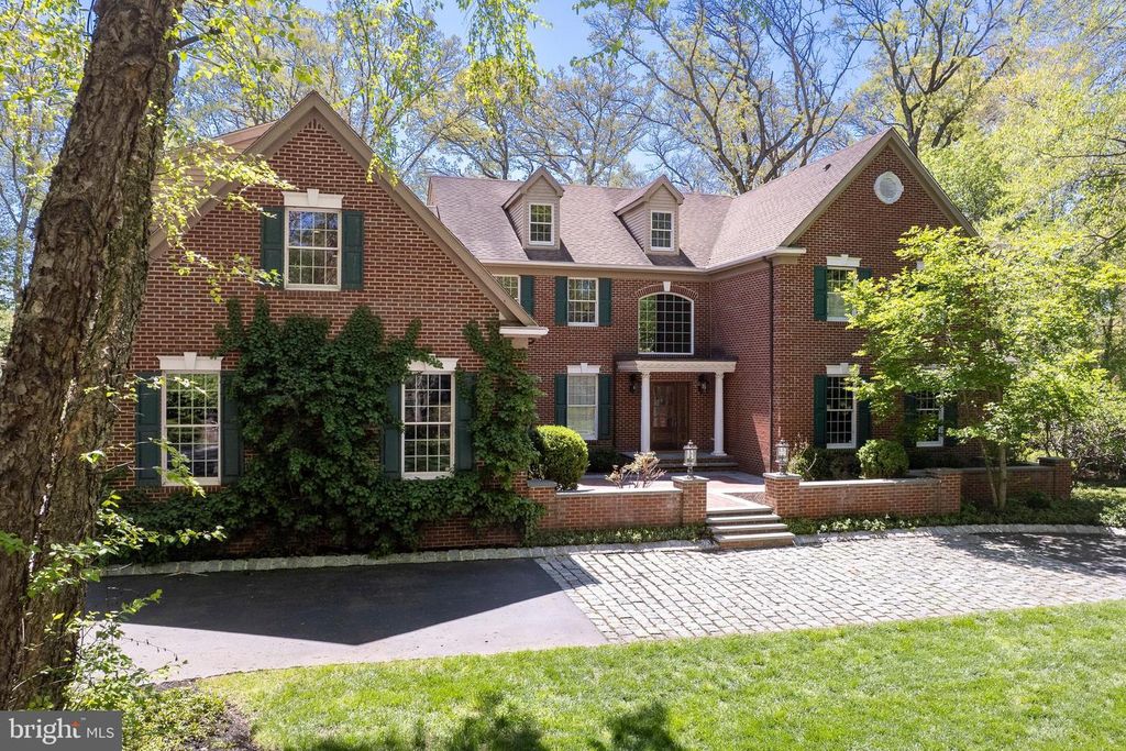 12 CLIFFVIEW CT, Princeton Junction, NJ 08550