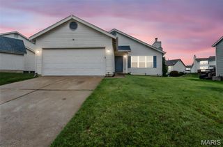 14428 Williamsburg Manor Drive, Florissant, MO 63034