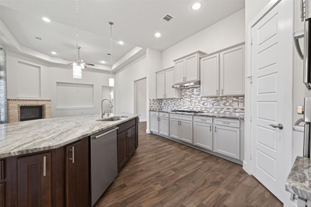 15410 Trumball Manor Drive, Humble, TX 77346