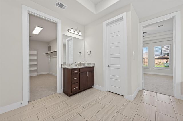 15410 Trumball Manor Drive, Humble, TX 77346