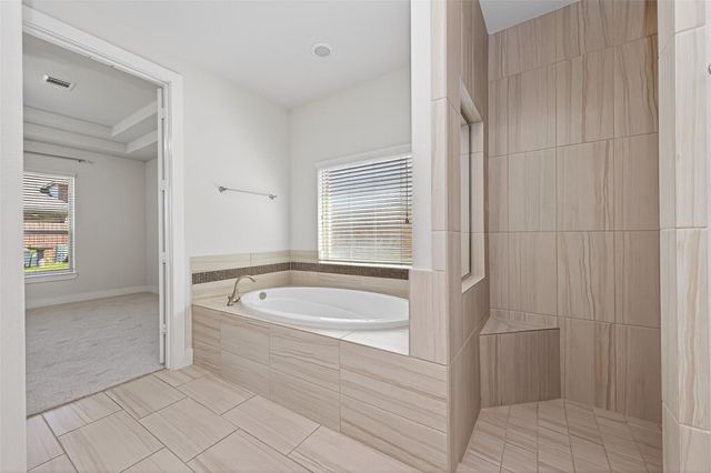 15410 Trumball Manor Drive, Humble, TX 77346