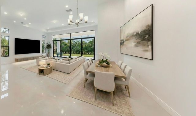 9568 Regal Palm Court, Boca Raton, FL 33498