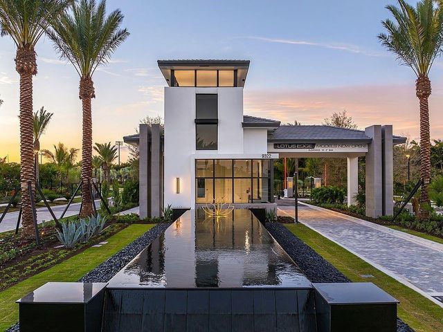 9568 Regal Palm Court, Boca Raton, FL 33498