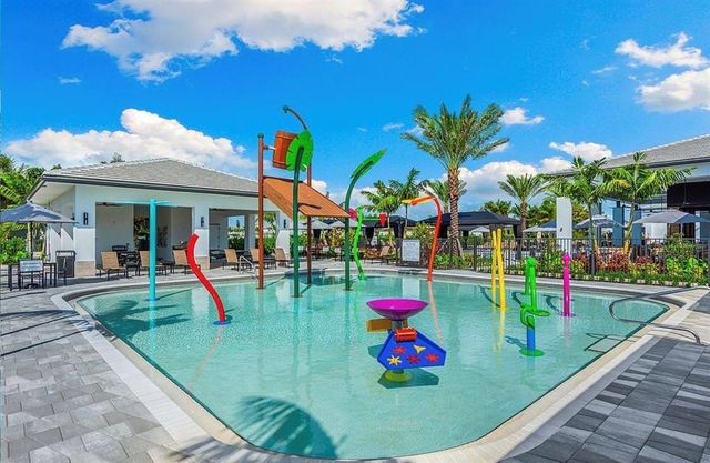 9568 Regal Palm Court, Boca Raton, FL 33498