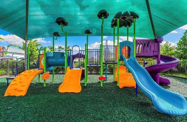 9568 Regal Palm Court, Boca Raton, FL 33498