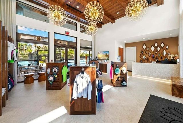 9568 Regal Palm Court, Boca Raton, FL 33498