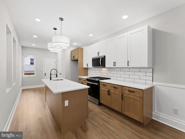 5916 SPRINGFIELD AVE, Philadelphia, PA 19143