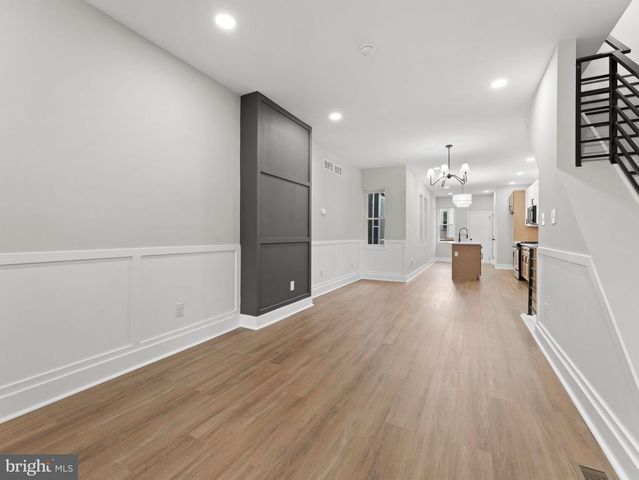 5916 SPRINGFIELD AVE, Philadelphia, PA 19143