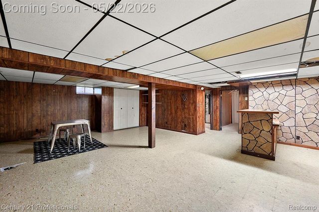 4255 Whispering Oak Drive, Flint Charter Township, MI 48507