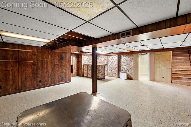 4255 Whispering Oak Drive, Flint Charter Township, MI 48507